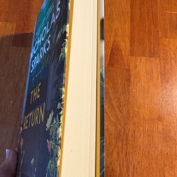 Nicholas Sparks Book The Return, Hardcover, New - Picture 3 of 4